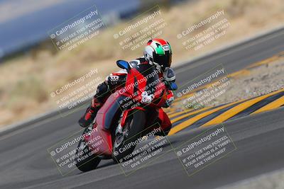 media/Sep-11-2022-SoCal Trackdays (Sun) [[81b7e951af]]/Turn 16 (945am)/